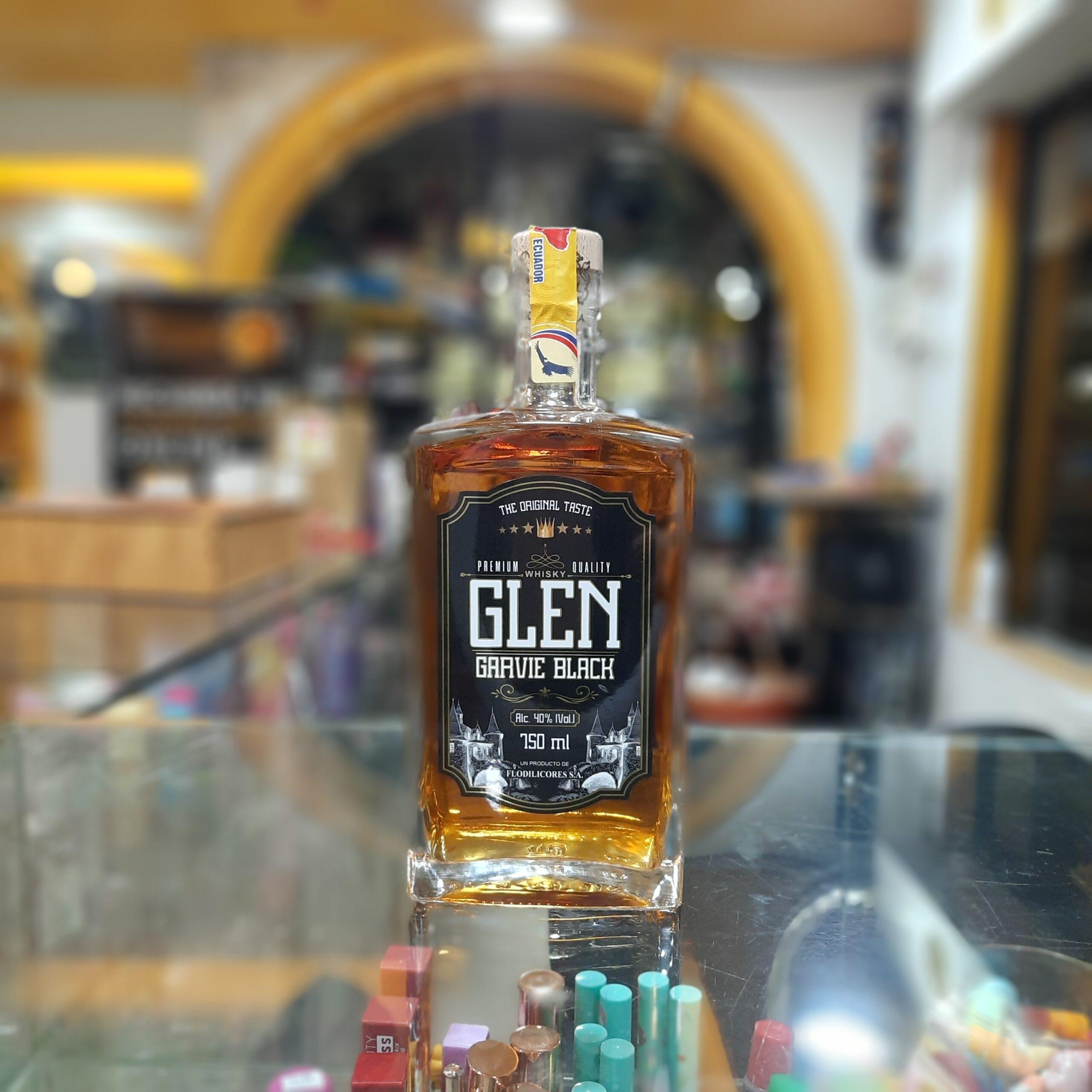 GLEN GARVIE BLACK WHISKY 750ML LA BOLA DE ORO QUITO