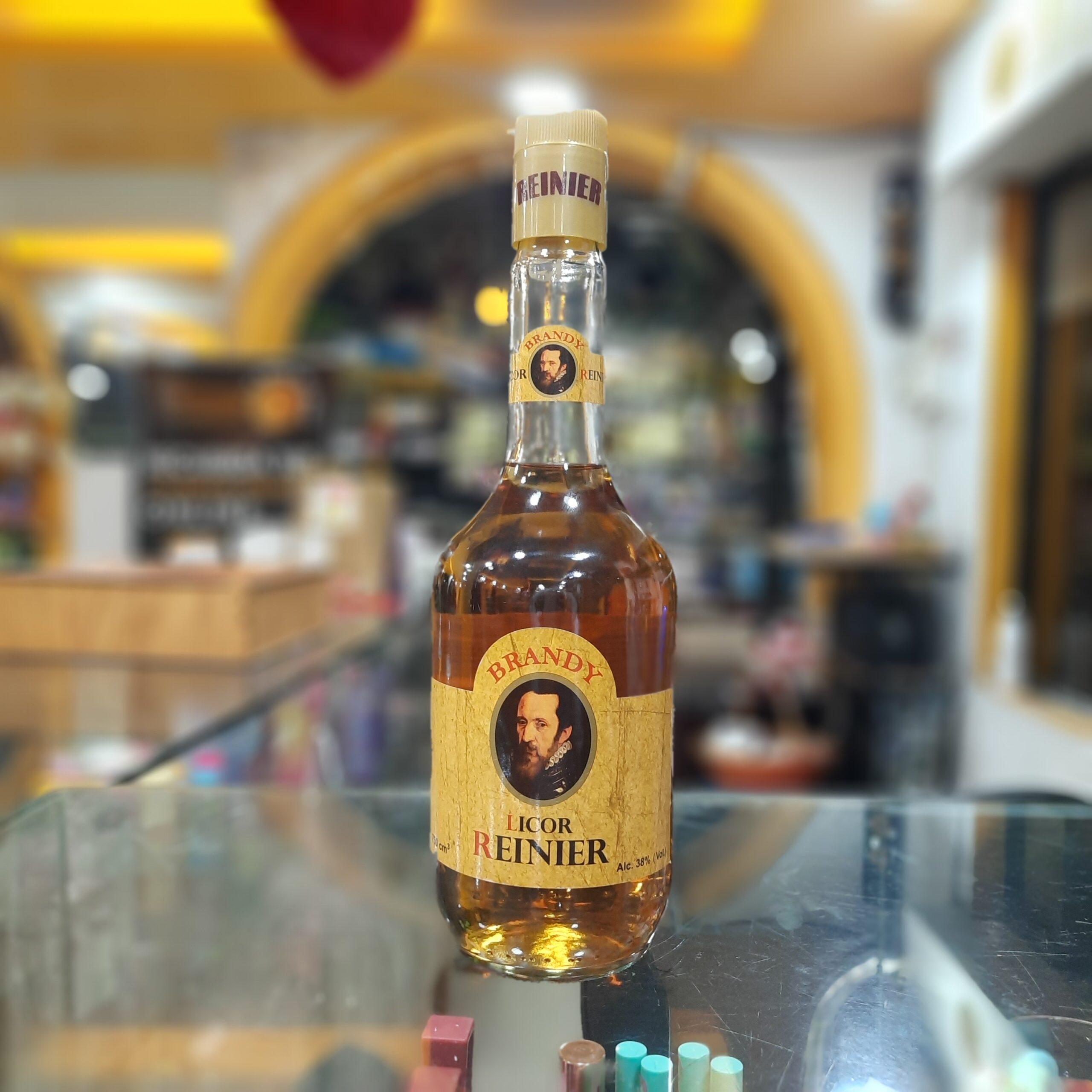 REINIER BRANDY 750ML LA BOLA DE ORO QUITO