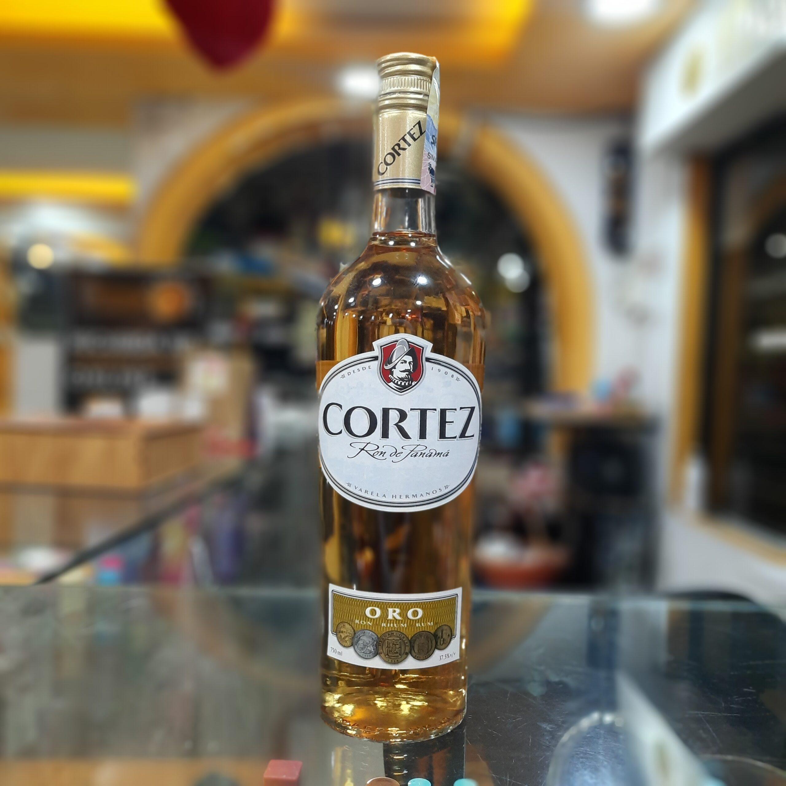 RON CORTEZ AÑEJO LA BOLA DE ORO QUITO