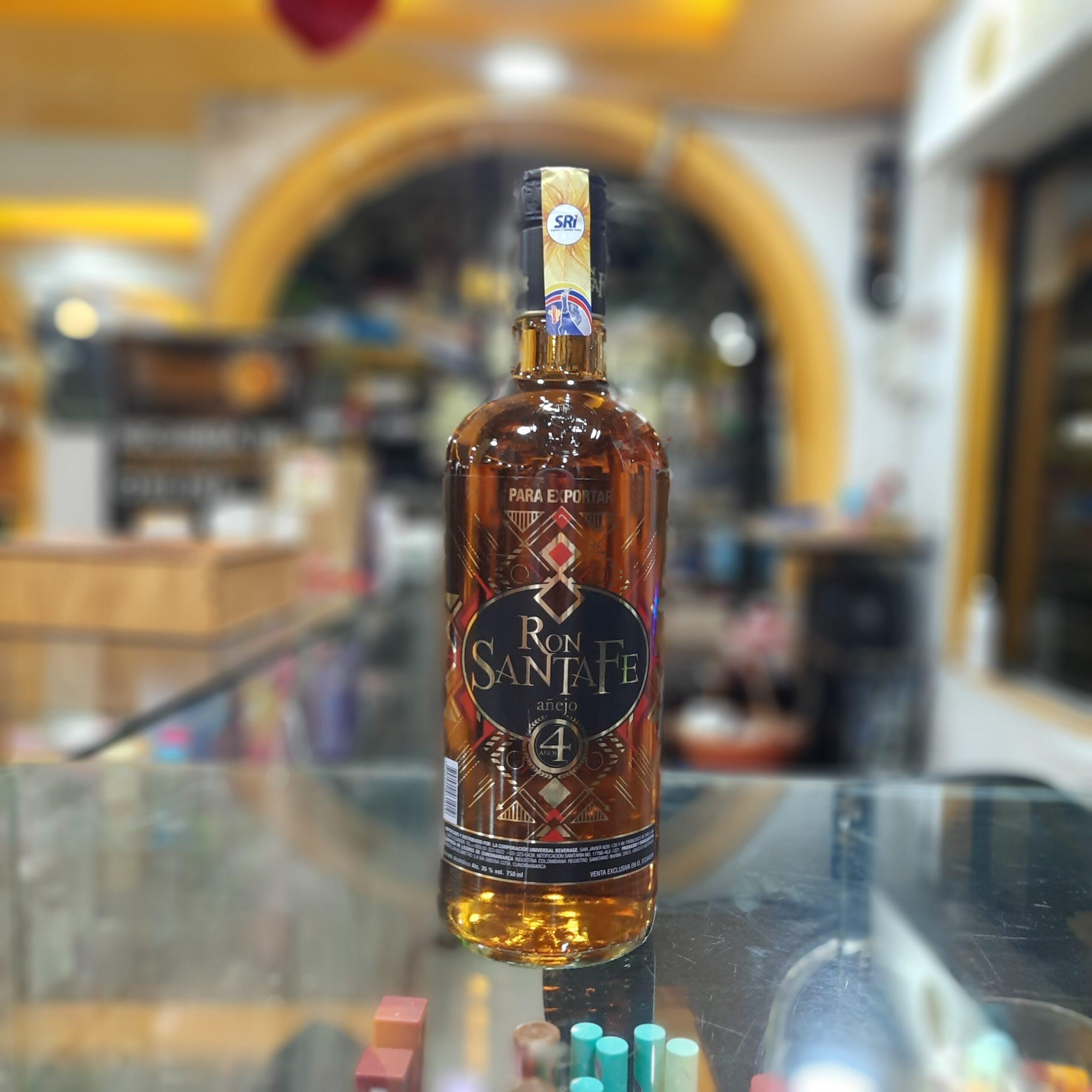 RON SANTA FE AÑEJO 4 AÑOS COLOMBIANO 750ML LA BOLA DE ORO QUITO