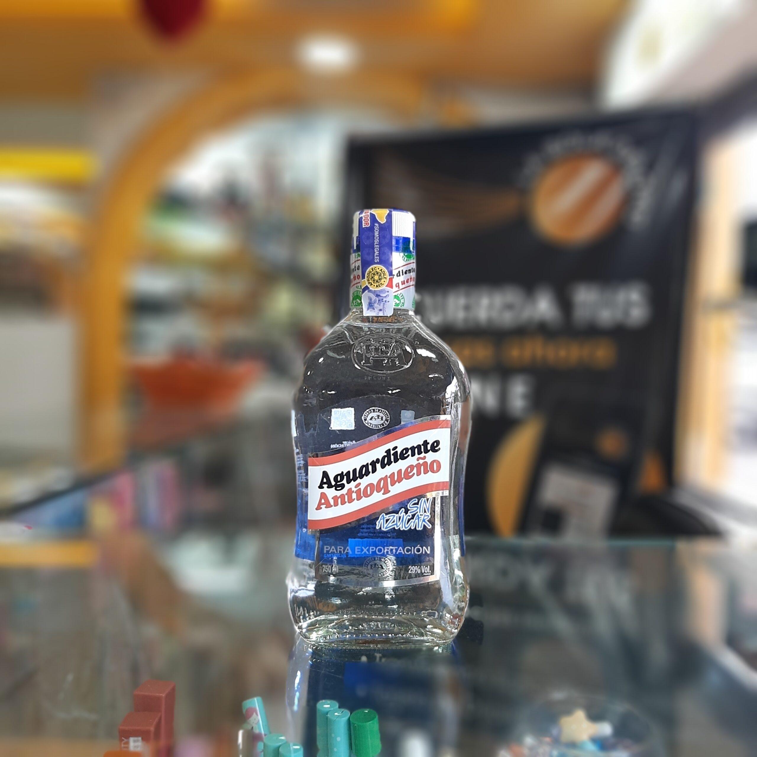 ANTIOQUEÑO AZUL AGUARDIENTE SIN AZUCAR 750ML LA BOLA DE ORO QUITO