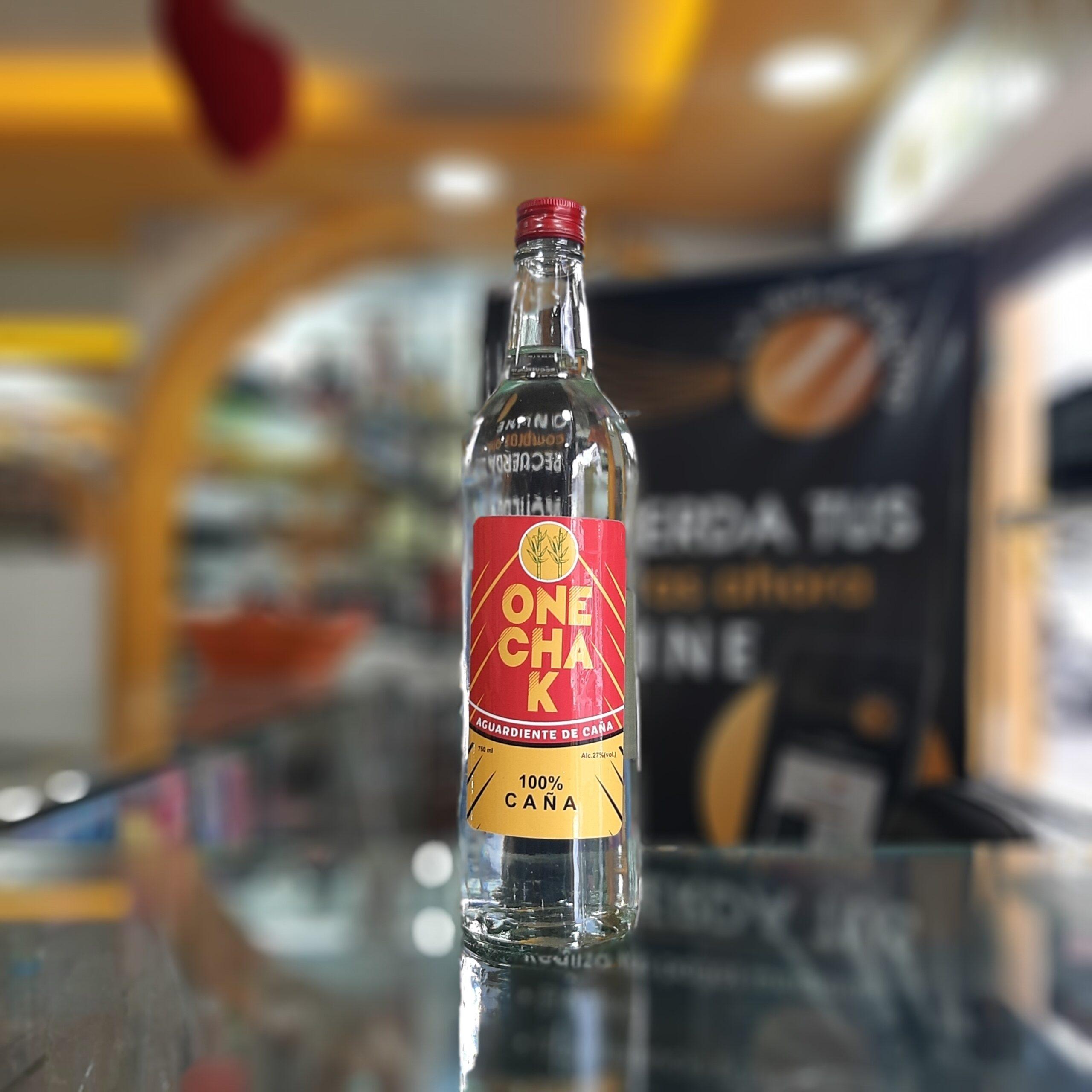 ONE CHAK AGUARDIENTE ANISADO 750ML LA BOLA DE ORO QUITO